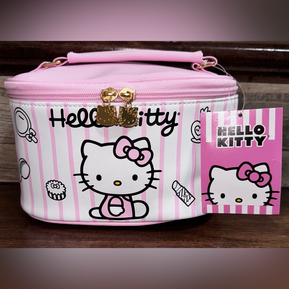 ✅ Super Cute 🥰 Hello  Kitty Super Cute Makeup / Cosmetic Bag -NEW - Picture 11 of 14